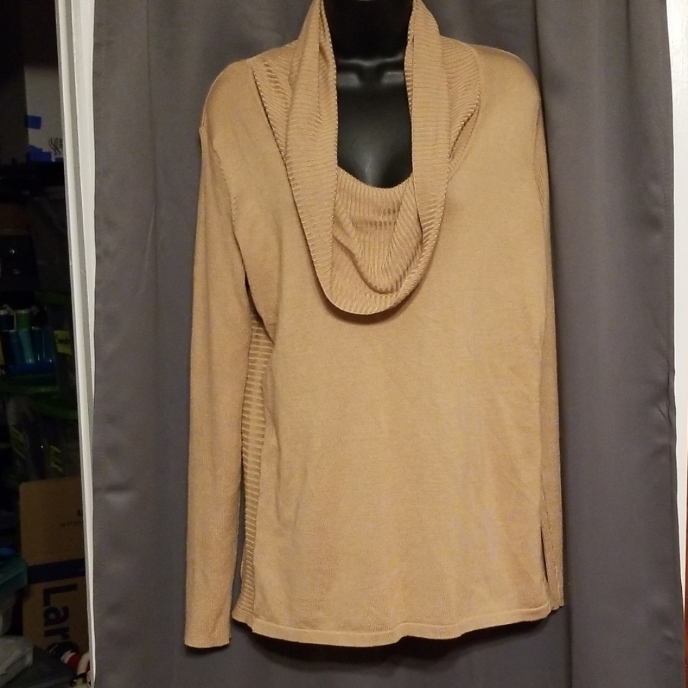 Roz & Ali cowl neck sweater size L